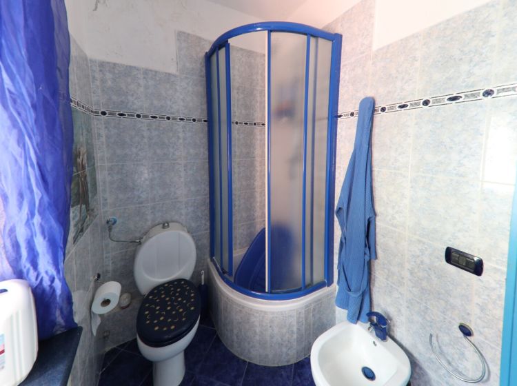 Appartamento in vendita, via Ligorna  27, Molassana, Genova