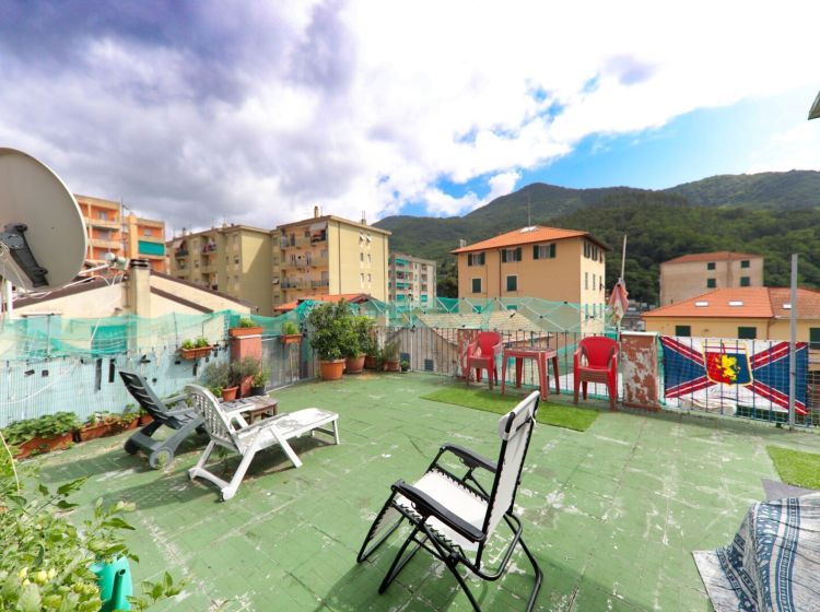 Appartamento in vendita, via Ligorna  27, Molassana, Genova