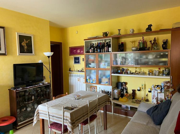 Trilocale in vendita, viale delle Arti  5/A, Santa Palomba, Pomezia