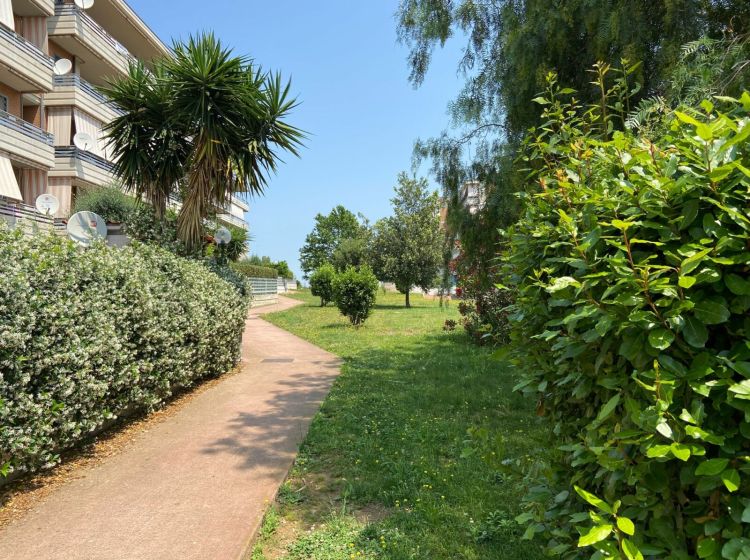 Trilocale in vendita, viale delle Arti  5/A, Santa Palomba, Pomezia