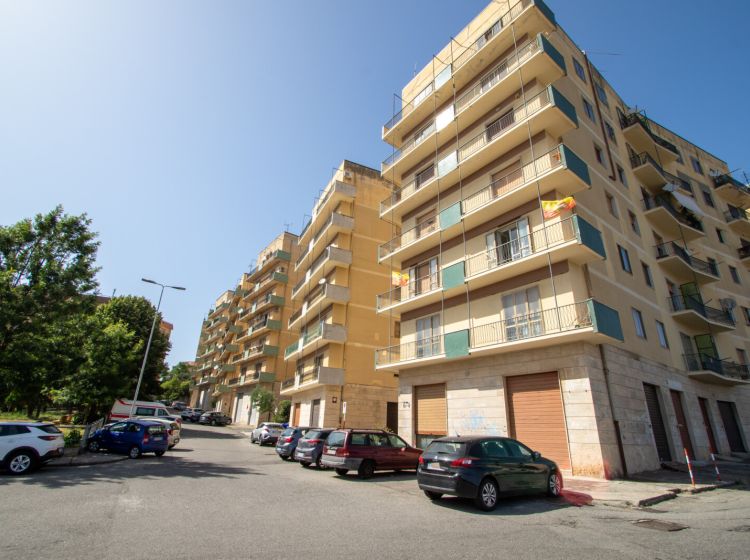 Appartamento in vendita, via Raffaele Teti  119, Pontepiccolo, Catanzaro