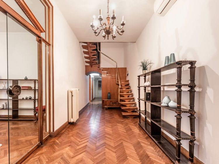Appartamento in vendita, via Altinate  4, Altinate, Padova