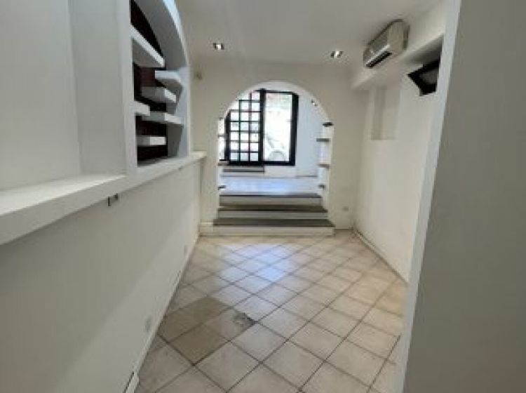 Negozio in affitto, via Ottavio Assarotti  2c, Monte Mario, Roma