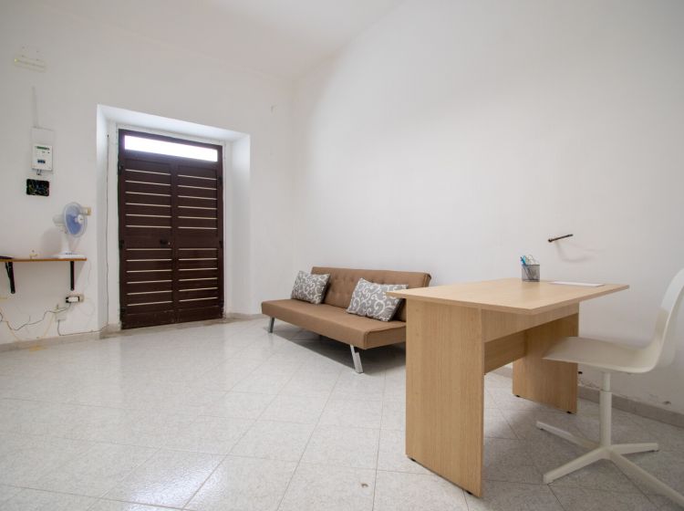 Trilocale in vendita, via Quattro Novembre  24, Santa Maria, Catanzaro