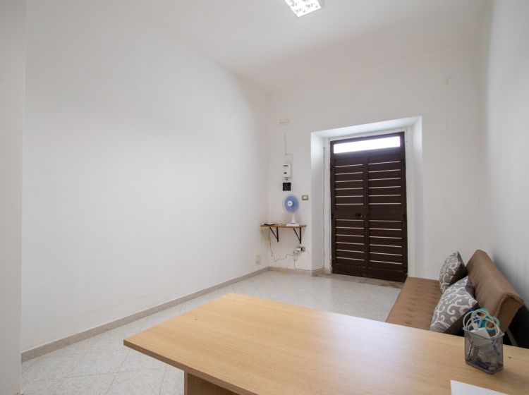 Trilocale in vendita, via Quattro Novembre  24, Santa Maria, Catanzaro