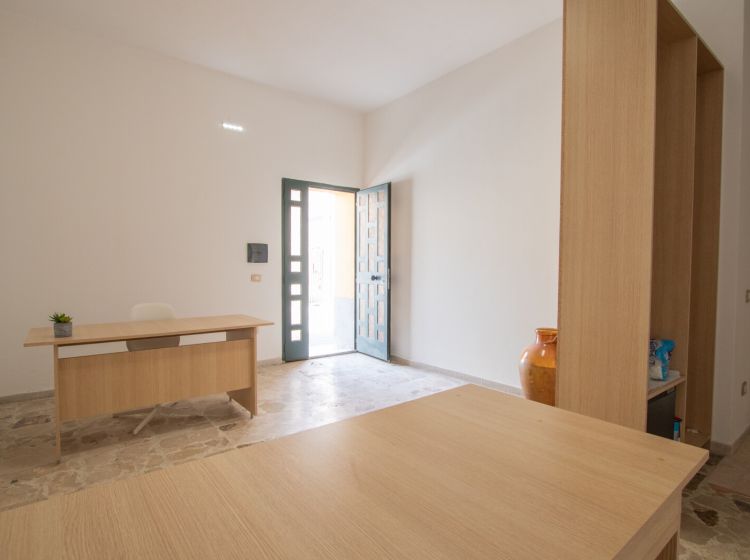 Trilocale in vendita, via Quattro Novembre  24, Santa Maria, Catanzaro