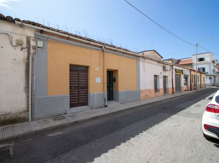 Trilocale in vendita, via Quattro Novembre  24, Santa Maria, Catanzaro