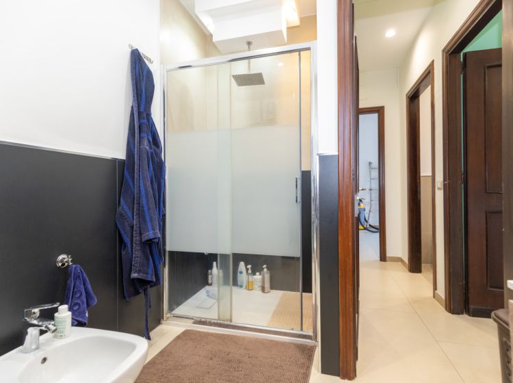 Quadrilocale in vendita, viale Marco Polo  45, Nuovalucello, Catania