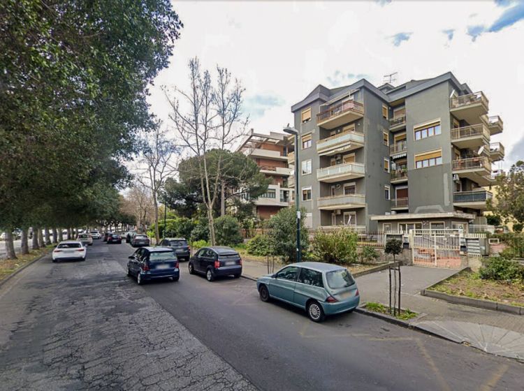Quadrilocale in vendita, viale Marco Polo  45, Nuovalucello, Catania