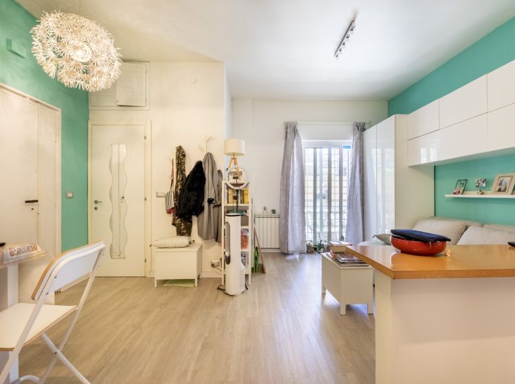 Monolocale in vendita, via della Santabarbara  32, Lido di Ostia, Roma