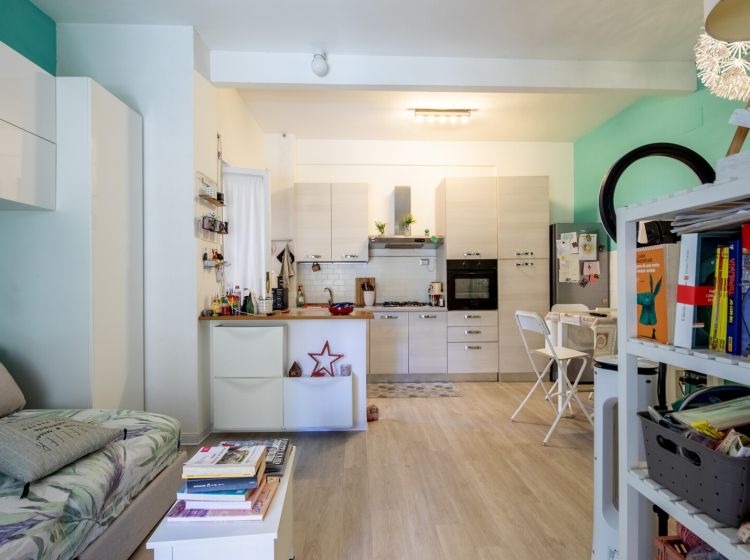 Monolocale in vendita, via della Santabarbara  32, Lido di Ostia, Roma