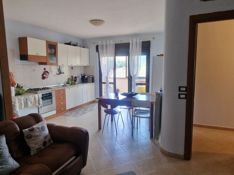 Quadrilocale in vendita, via Martiri di Nassirya, Catanzaro