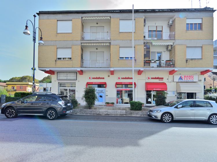 Bilocale in vendita, via Aldo Moro  149, Centro, Frosinone