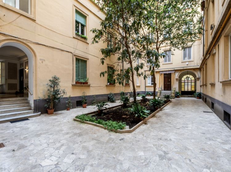 Appartamento in vendita, via Germanico  101, Prati, Roma