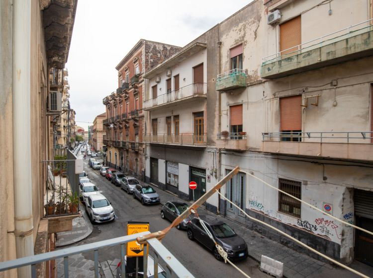 Quadrilocale in vendita, via Francesco Crispi  24, Centro Storico, Catania