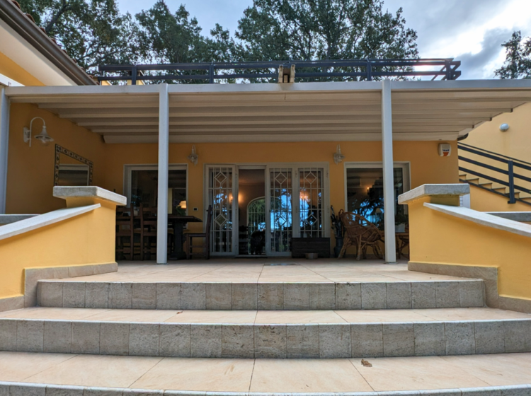 Villa in vendita, viale dei Pini  1, Sabaudia