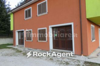 Villa in vendita, via San Dorotea, Scoppito