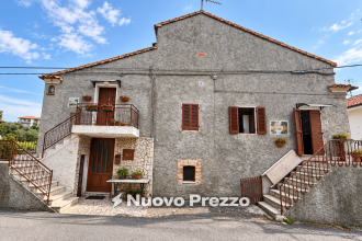 Terratetto plurifamiliare in vendita, via San Pietro  21, Sant'omero