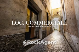 Negozio in vendita, Vico Piazza Mercanti  9, Centro Storico, Catanzaro