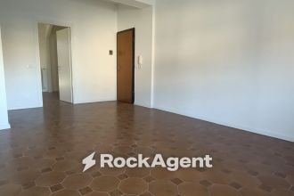 Trilocale in vendita, viale Martiri della Libertà  34, Mede