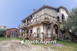 Villa in vendita, Sudano  Vignanello VT  Italia, Vignanello