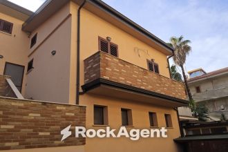 Villa in vendita, Strada Statale 106 Jonica  20, Caulonia Marina, Caulonia
