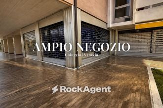 Negozio in vendita, via delle Nazioni Unite, Chioggia