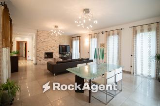 Villa in vendita, via Giuseppe Sirtori  2, Igea Marina, Bellaria-igea Marina