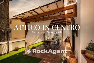 Attico in vendita, Vico Miracoli  49, San Carlo All’Arena, Napoli