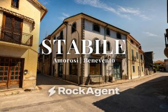 Stabile o palazzo in vendita, via San Nicola  1, Amorosi