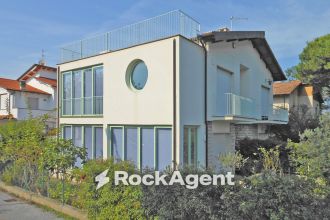 Villa in vendita, Camaiore
