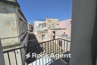 Trilocale in vendita, via Roma  61, Casarano
