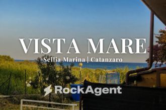 Trilocale in vendita, via delle Dalie  17, Sellia Marina