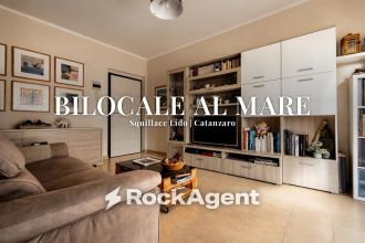 Bilocale in vendita, viale dei Feaci, Squillace