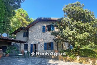 Villa in vendita, via Camaldoro 24, Pietrasanta