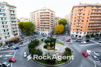 Attività / Licenza in vendita, viale Ippocrate, Bologna, Roma