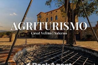 Stabile o palazzo in vendita, via Quattroponti 7, Casal Velino