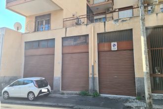 Magazzino o deposito in vendita, via Regina Bianca  103, Picanello, Catania