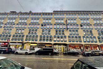 Monolocale in vendita, via Vitruvio  43, Centrale, Milano