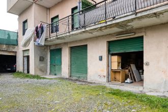 Magazzino o deposito in vendita, via Isorelle, Savignone