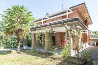 Villa in vendita, Vicolo Strada Nuova  41, Montebello Della Battaglia