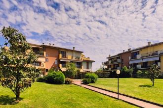 Bilocale in vendita, via Roma  18, Valle Salimbene