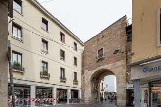 Trilocale in affitto, via Zabarella  81, Santa Sofia, Padova