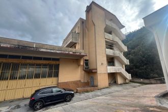 Stabile o palazzo in vendita, via Emilio Vecchia, Casanova, Varazze