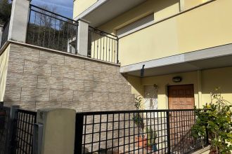 Villa in vendita, via Maragona  78, Torre De&#039; Passeri
