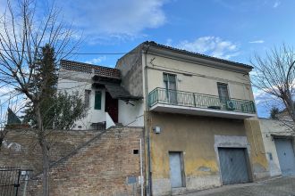 Quadrilocale in vendita, via Roma  182, Torre De&#039; Passeri