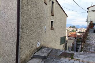 Bilocale in vendita, via Mazzarella  80, Trecchina