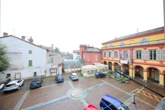 Bilocale in vendita, Piazza Marconi  9, Mombaruzzo