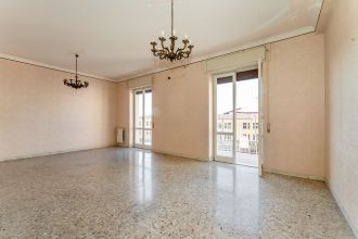 Quadrilocale in vendita, via Vittorio Emanuele da Bormida  45, Nuovalucello, Catania