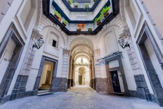 Appartamento in vendita, Piazza Sette Settembre, Centro, Napoli